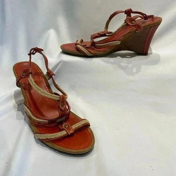 Aerosoles Swish Bone red leather wedge, size 11 - Picture 2 of 4